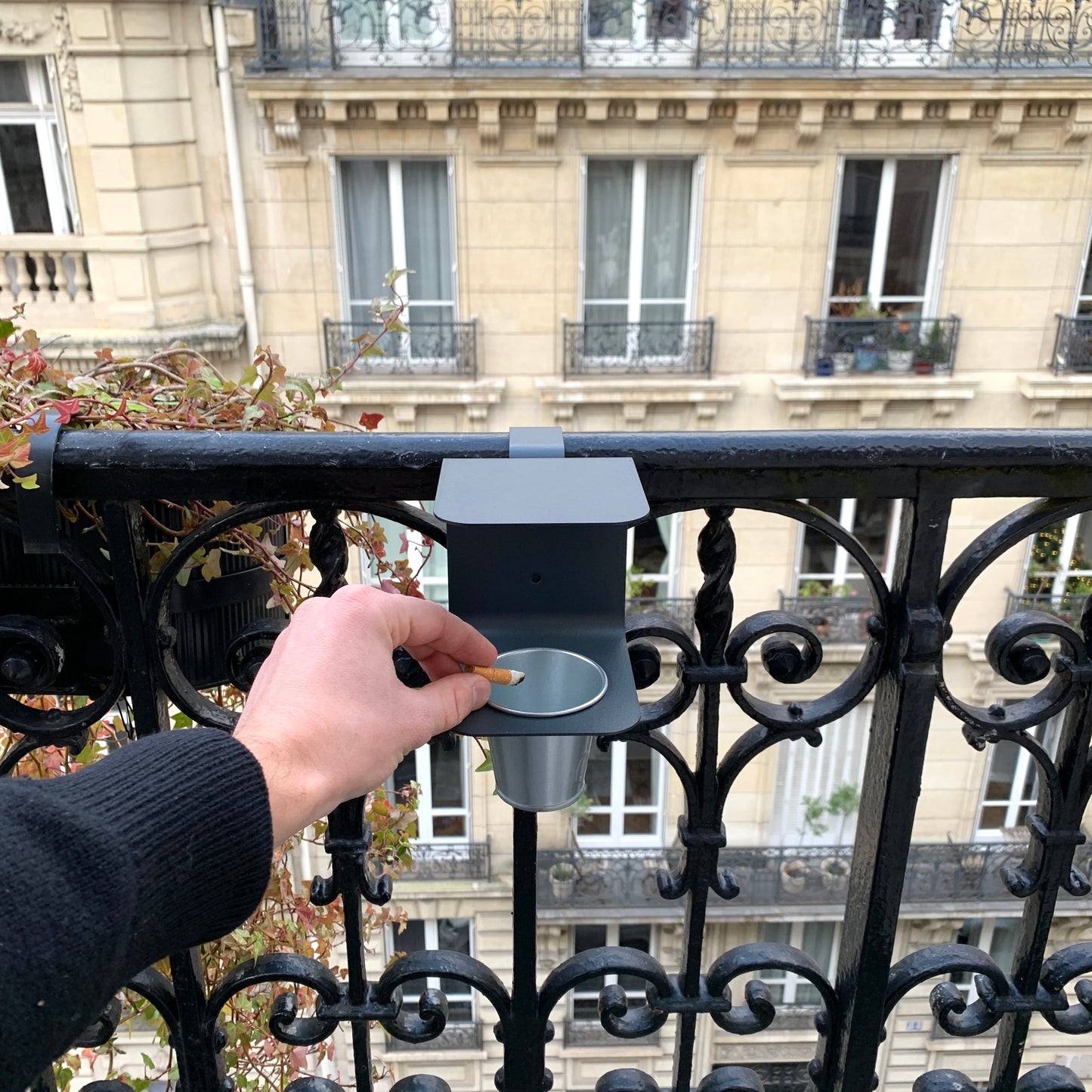 Balcondrier - Cendrier pour balcon